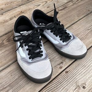 Vans Off The Wall A.V.E Ultimate Waffle Pro Sneaker Mens 7.0